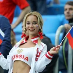 外媒评世界足坛10大名媛太太，C罗两任女友上榜，还有内马尔女友-足球比赛在线-足球比分网-足球论坛